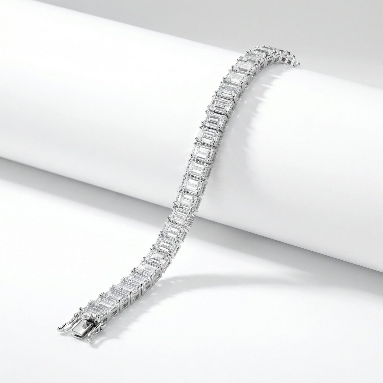 4C1B1D16-C841-4F2A-8297-AC4FFE2B0234 Power - Image 1