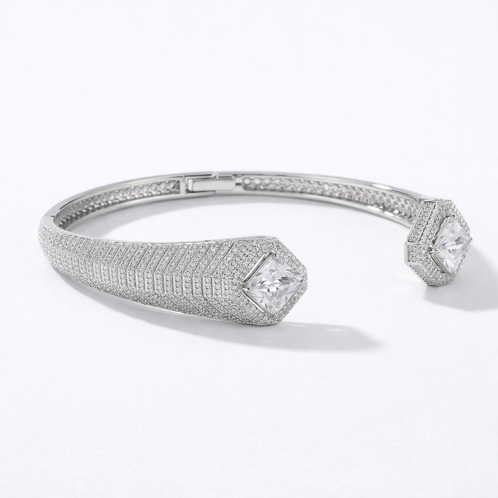 A6D3F4CB-2259-4FD3-A619-C9AF23A7771B Late Night - Image 1